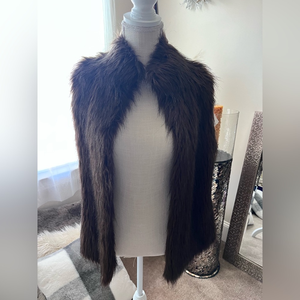 Kenar Fur Vest….